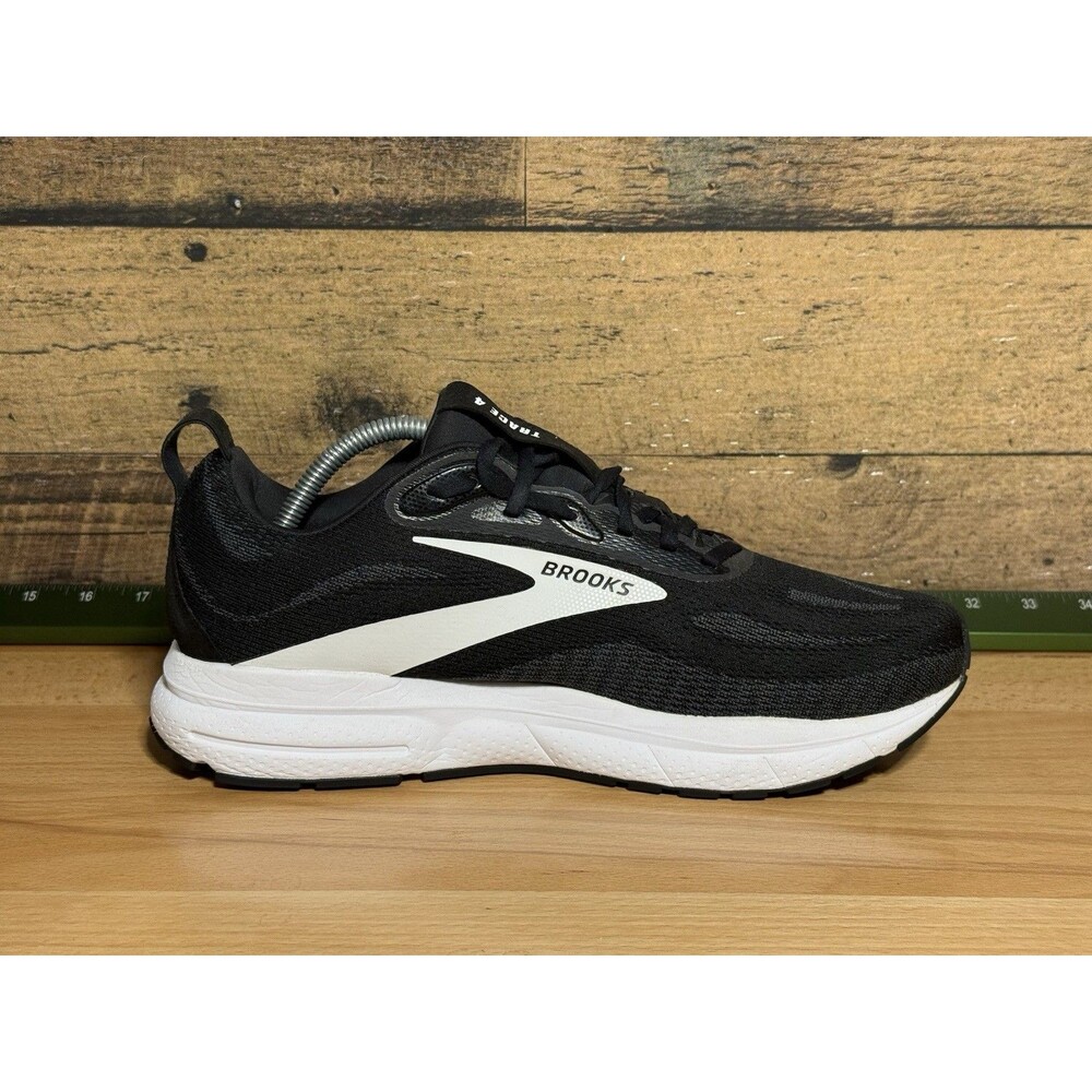 🔥Brooks Mens Trace 4 Neutral Running Shoe Black/White 10 Wide EE 🔥EXCELLENT 🔥